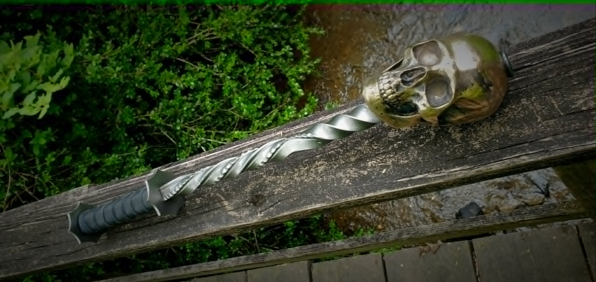 Chiseled Bronze Skull Mace
